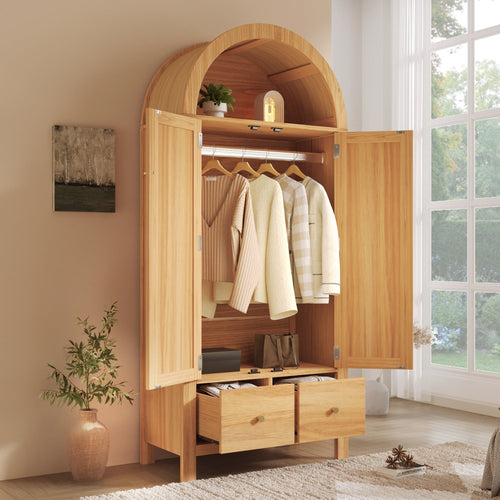 Dressers, Chests & Wardrobes