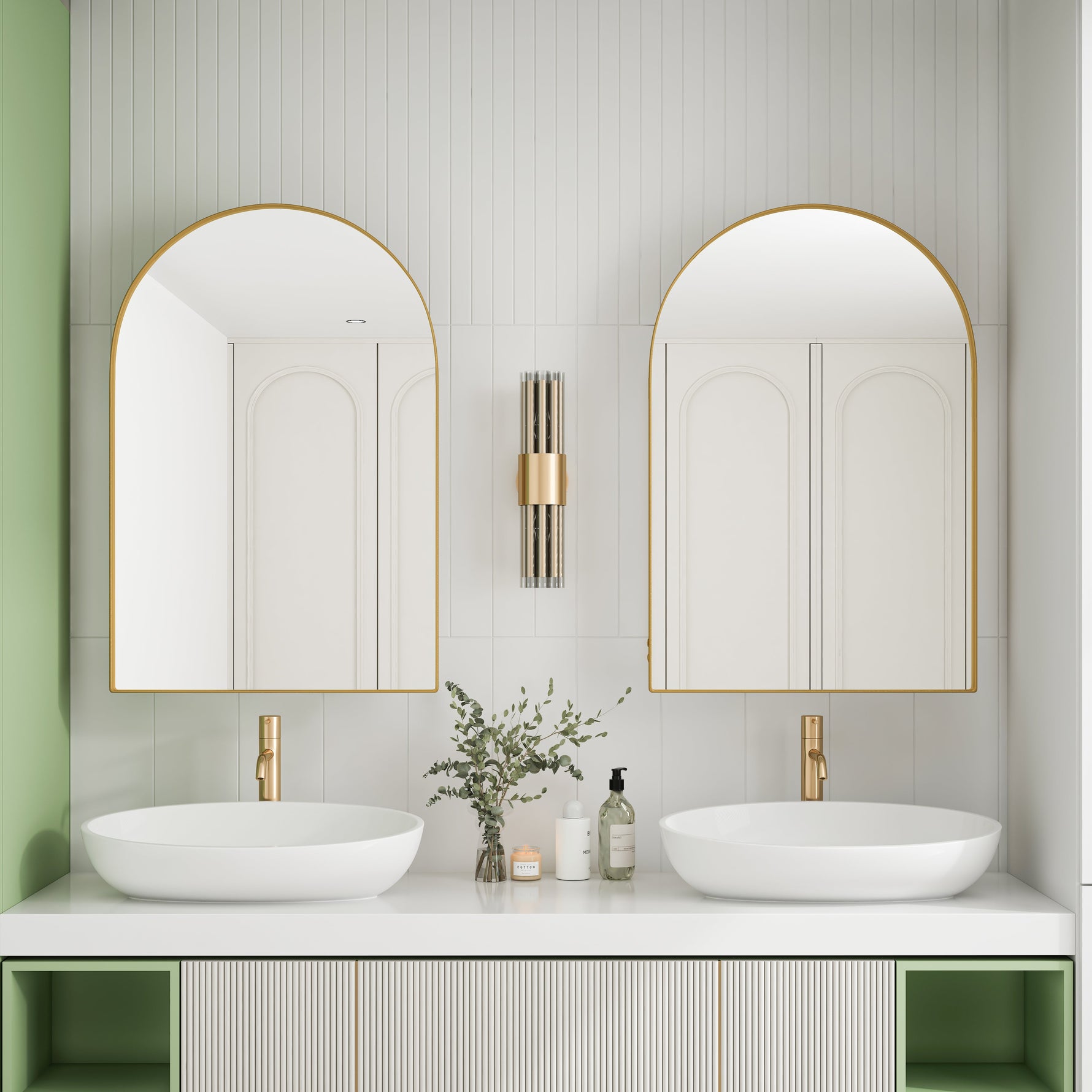 Stylish Arched Mirror Cabinet, Recessed Wall Storage Metal Framed, Gold