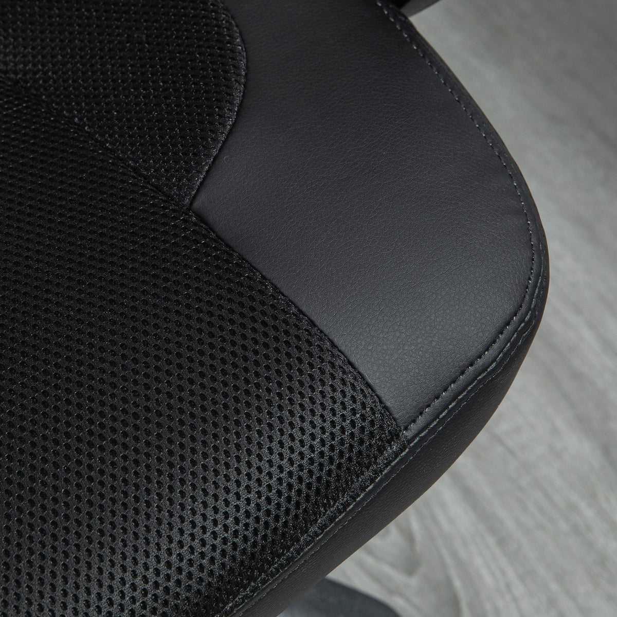 Gaming Chair Ergonomic with Heat & Vibration, Faux Leather