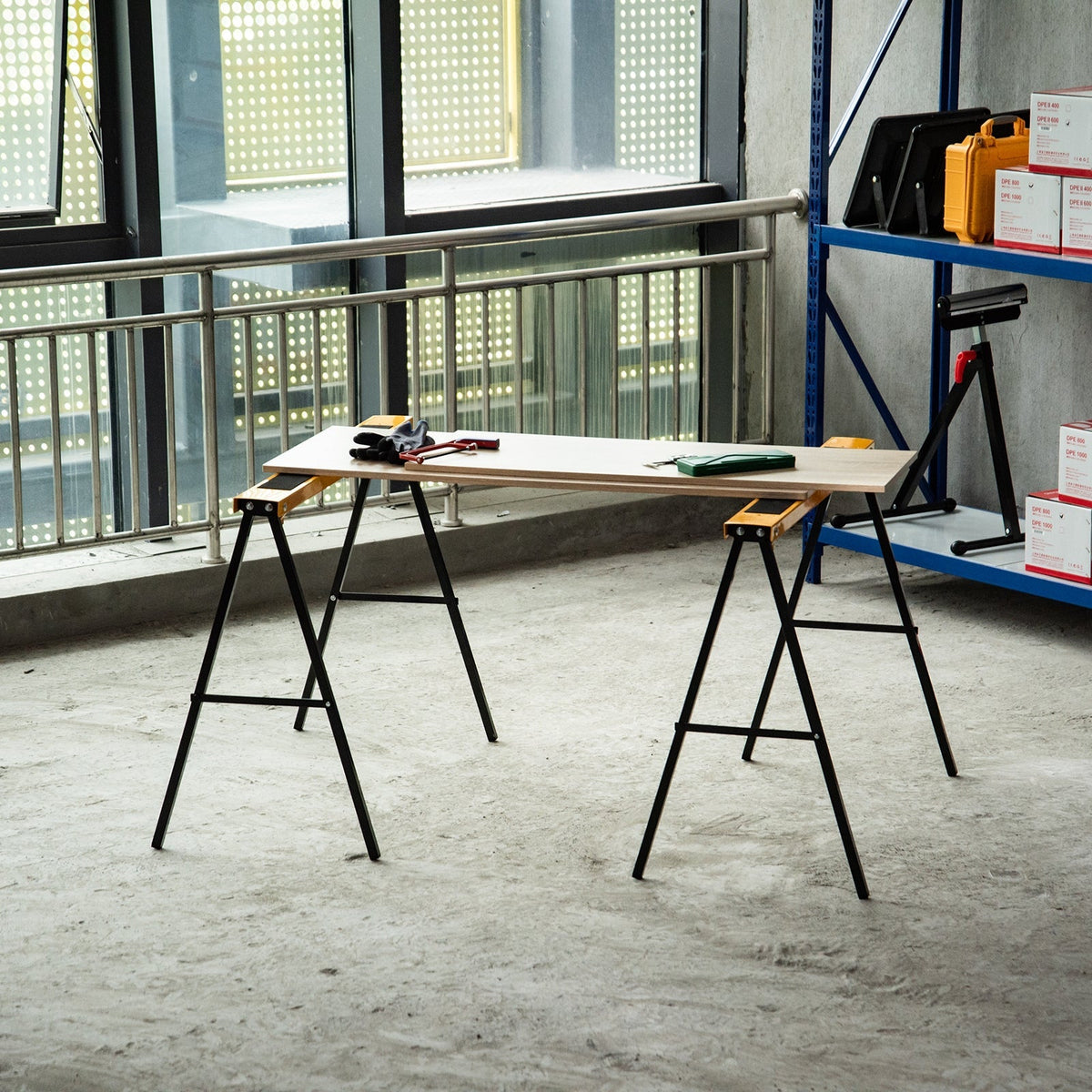 Folding Sawhorse Stand Non-Slip 125 kg Load Capacity, Orange/Black Steel