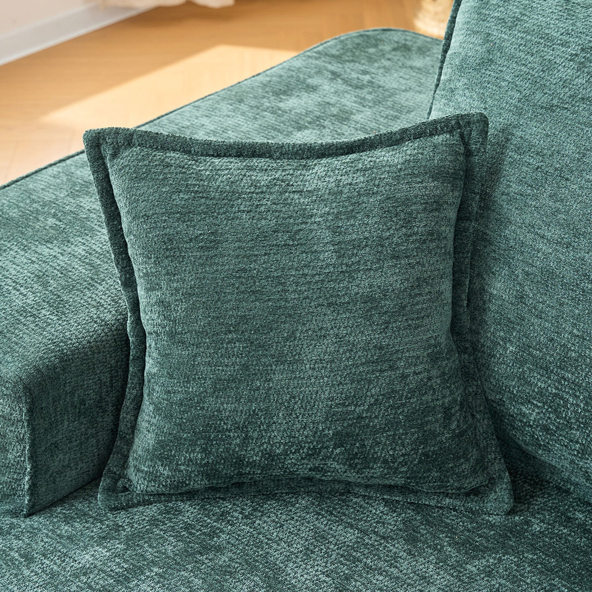 Comfortable Chaise Longue Sofa with Cushions and Side Pockets, Green