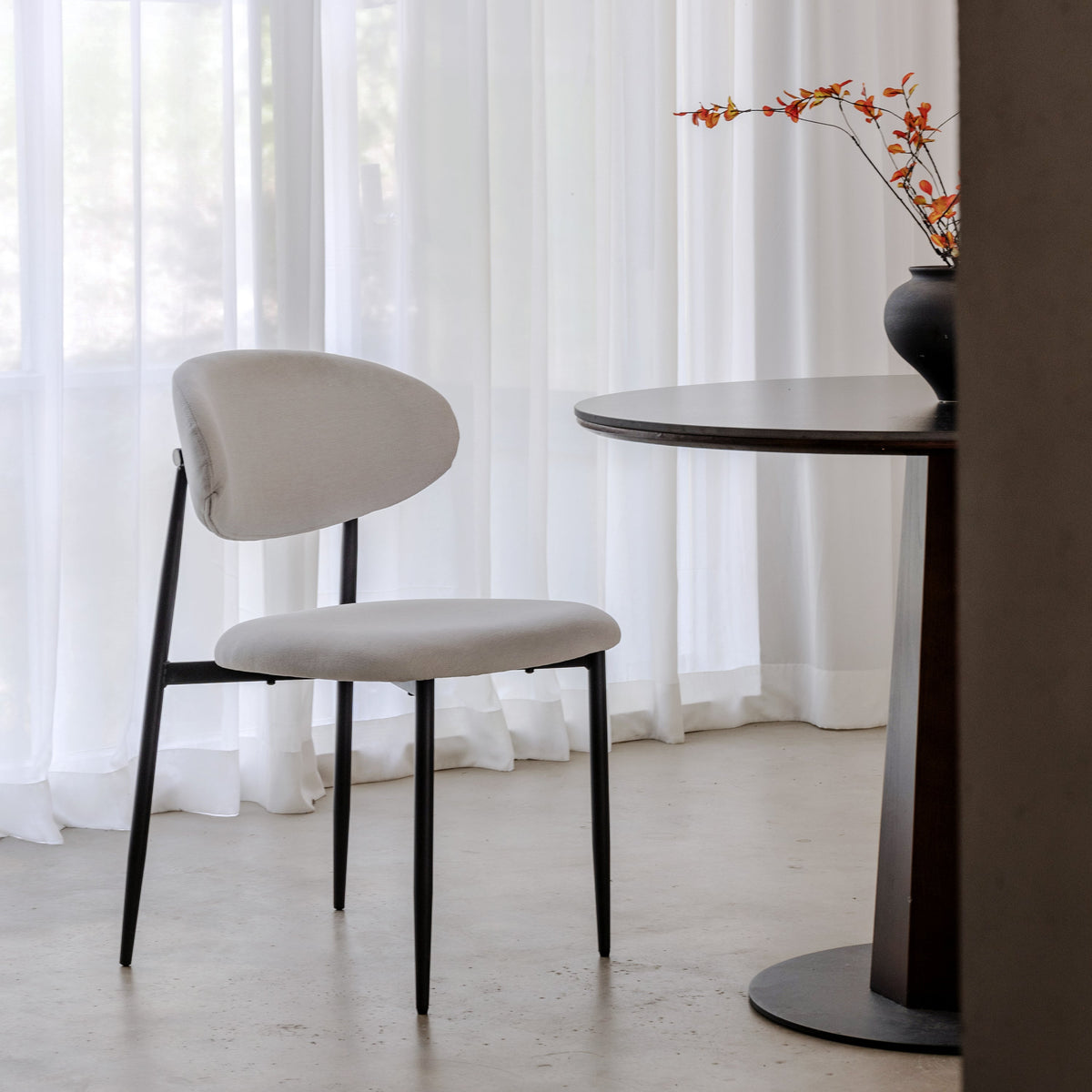 Dining Chair Samuel, Set of 4 Classic Design Metal Frame, White