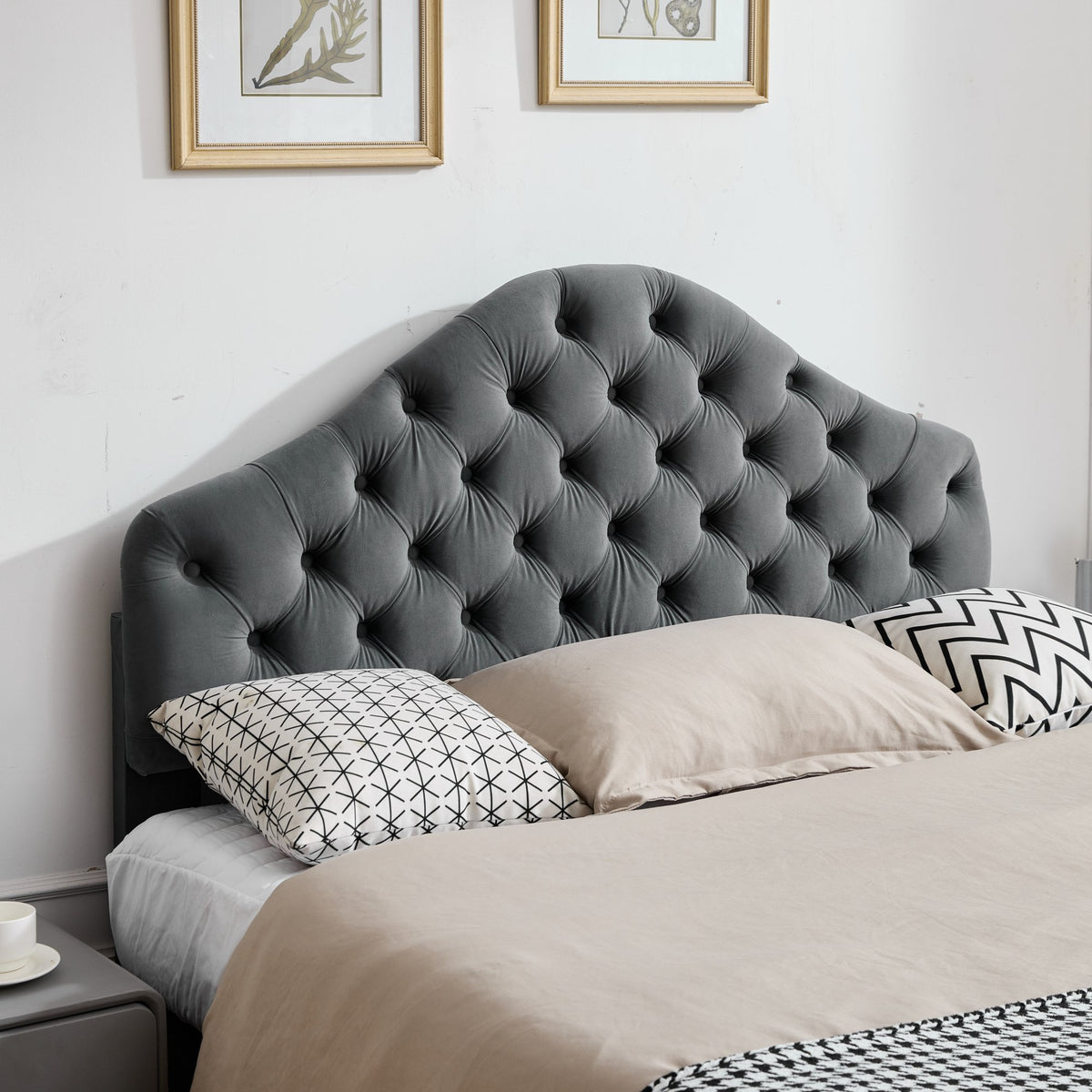 Full Upholstered Platform Bed Frame, 140x200cm, Velvet Gray