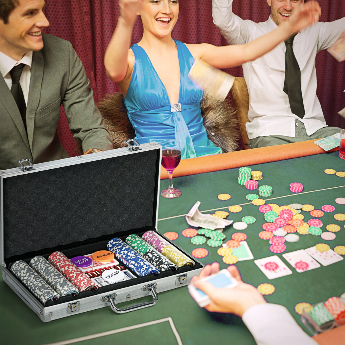Poker Case Set 300 Chips 11.5g with Lock, Silver