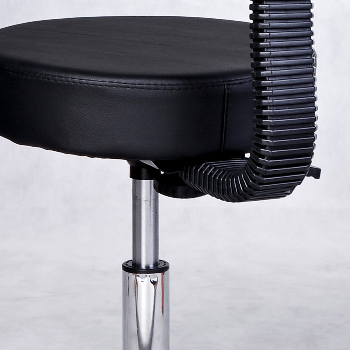 Rolling Stool Swivel Work Cosmetic Professional Salon