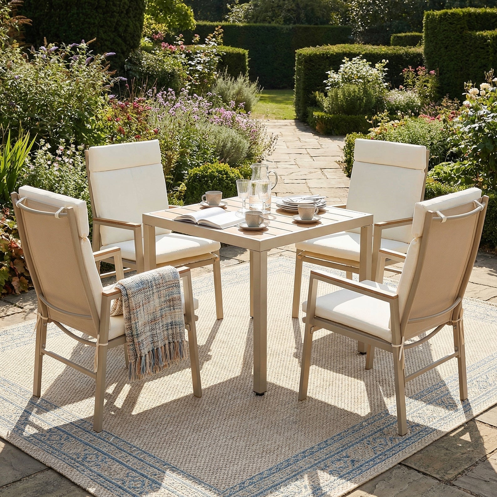 Garden Dining Set, 5 Pieces for 4 People with 1 Table and 4 Chairs, Khaki and Beige Plastic Wood