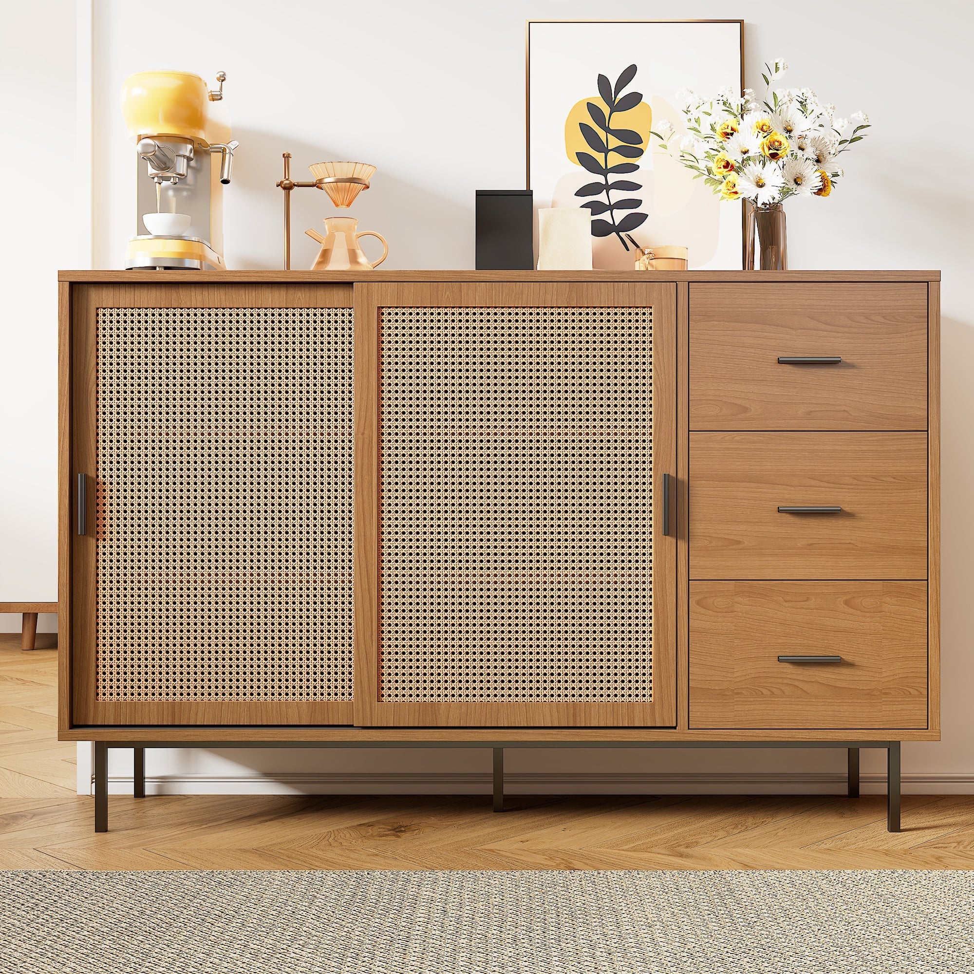 Country-style sideboard with two sliding doors and three drawers, adjustable shelves, in wood.