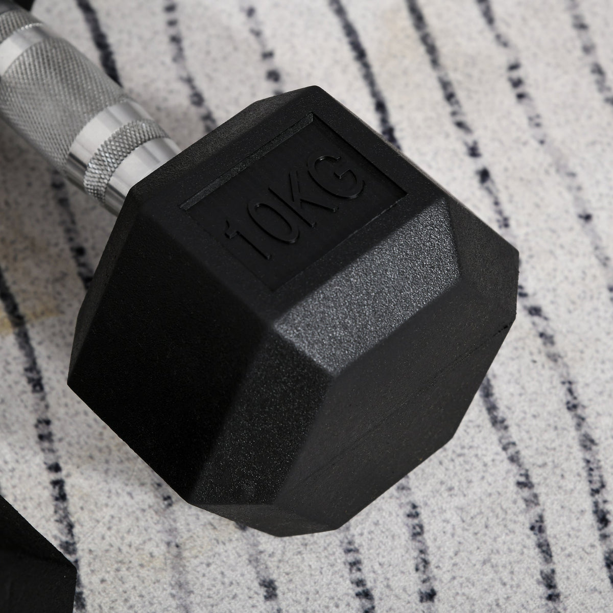 Hexagon Dumbbells Set of 2, 2x10kg Cast Iron, Rubber Coating, Black
