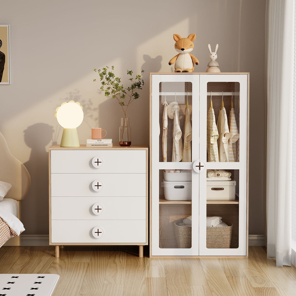 Nightstand/Chest of Drawers 4-Drawer Storage Cabinet Lacquered Panel White