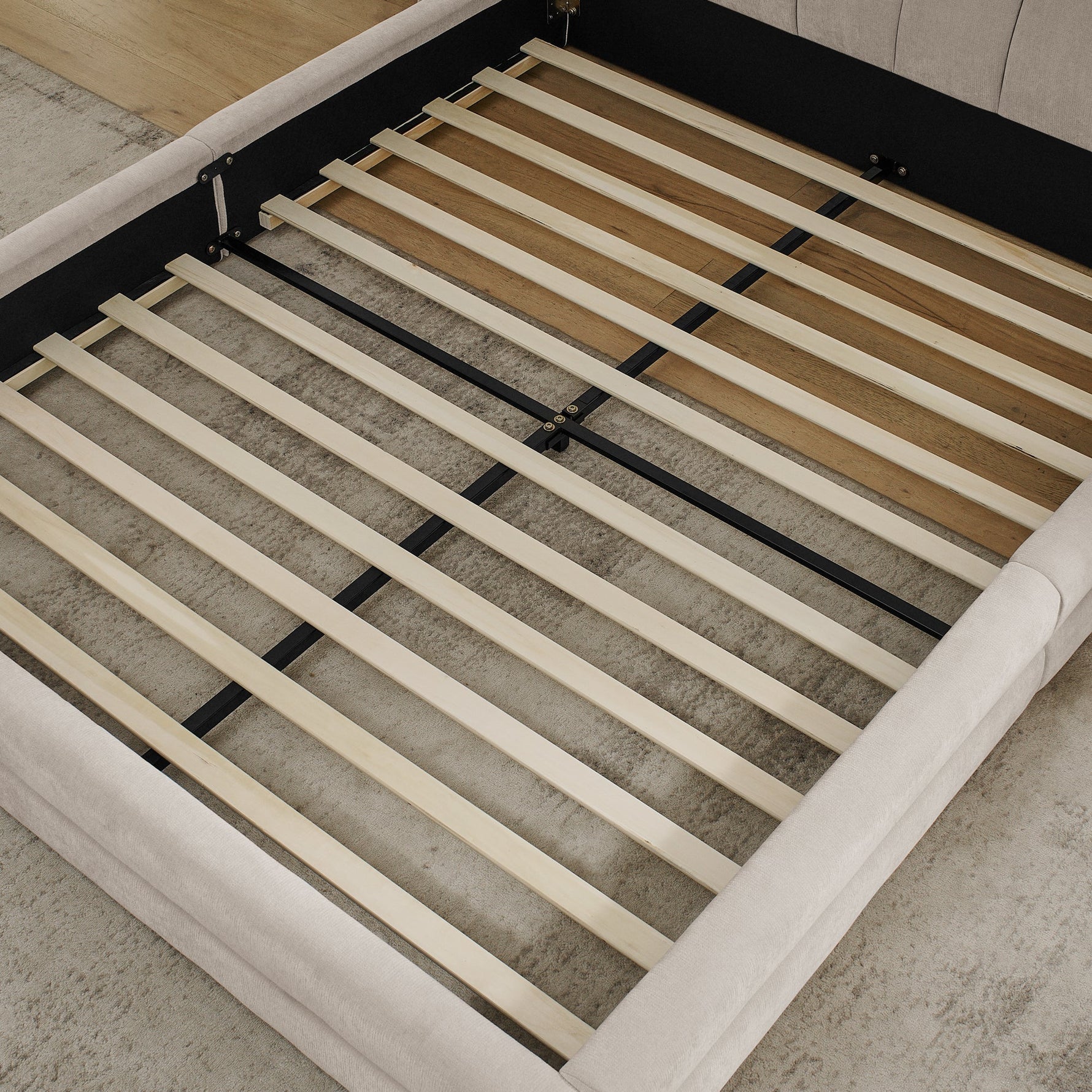Double Bed with Comfortable Backrest and Sturdy Frame, 140x200cm, Beige Chenille