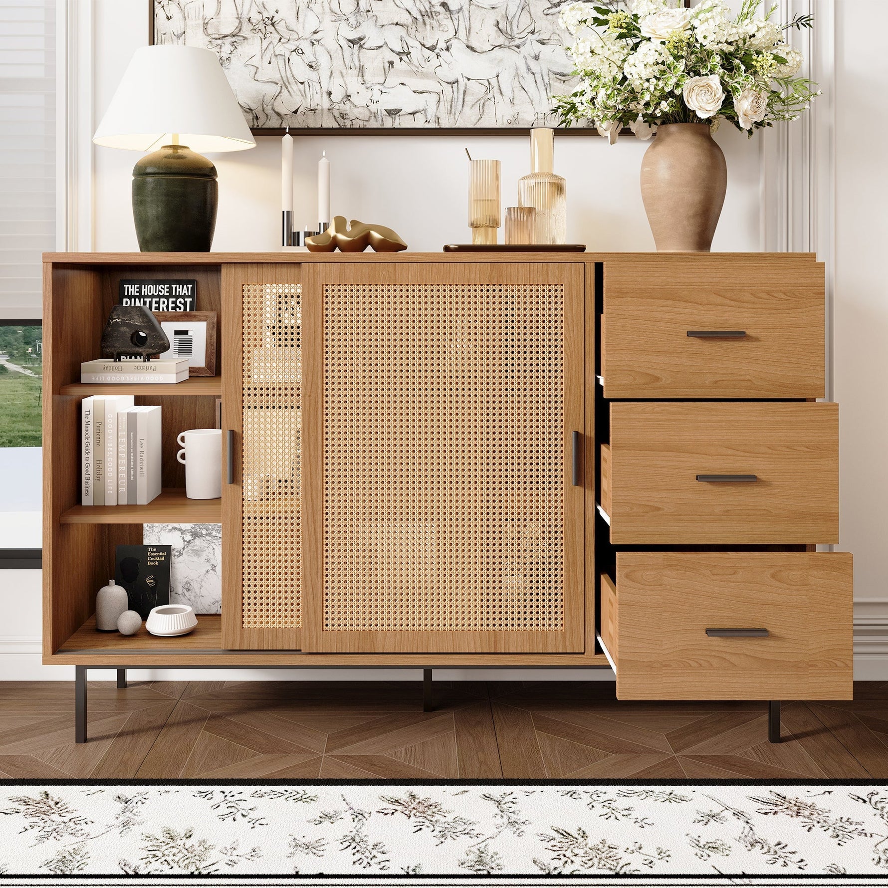 Country-style sideboard with two sliding doors and three drawers, adjustable shelves, in wood.