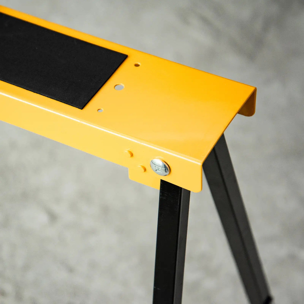 Folding Sawhorse Stand Non-Slip 125 kg Load Capacity, Orange/Black Steel